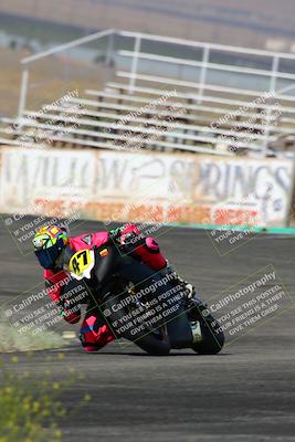 media/Jun-04-2022-WERA (Sat) [[b852bbbd55]]/Practice Races/5-750cc and up novices/